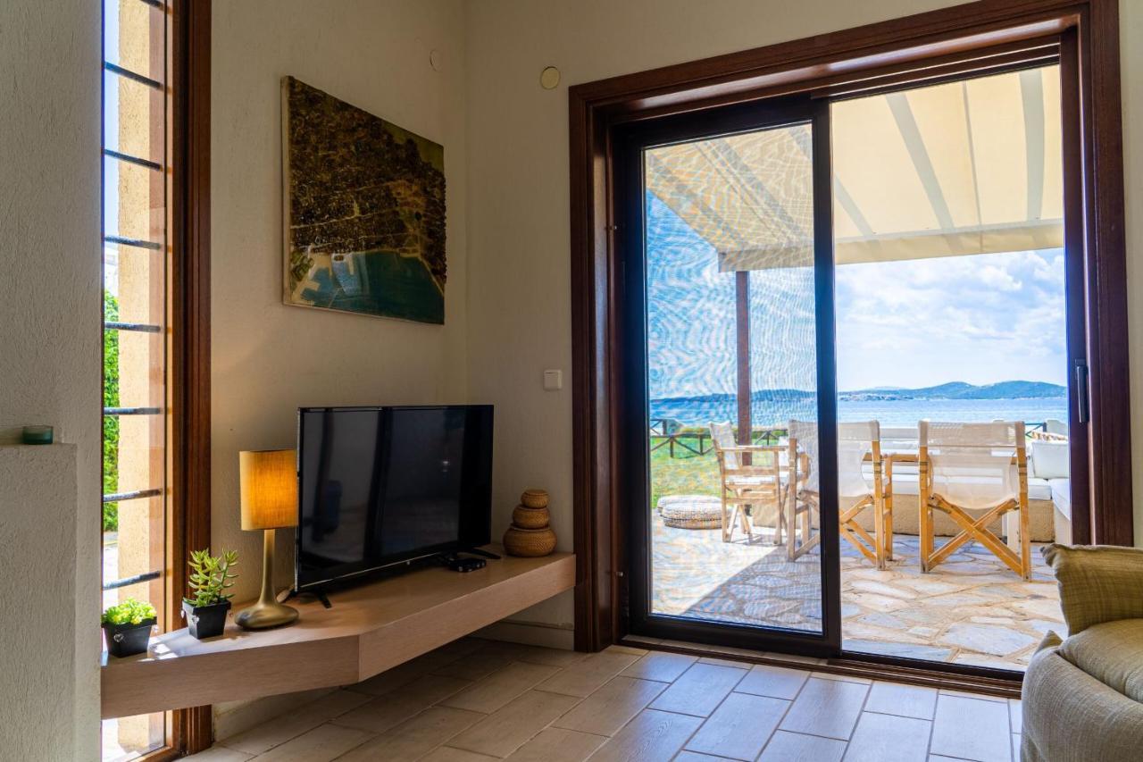 Alemar Estates Ouranoupolis Villa Exterior photo